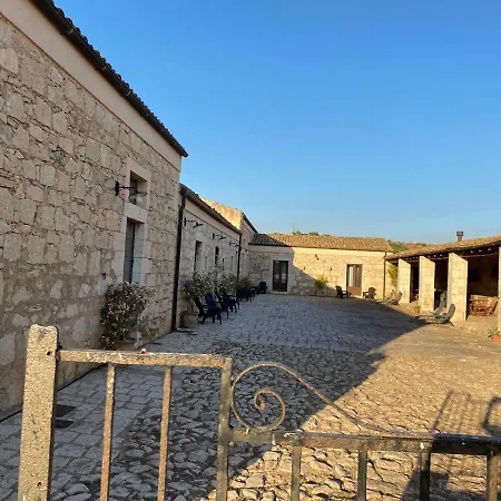 Di Cutalia - Cutalia Casa rural *